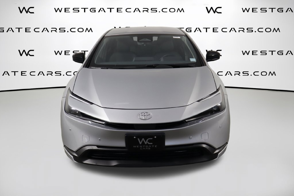 Used 2026 Toyota Prius LE FWD image 2