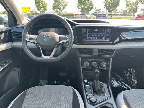 Used 2023 Volkswagen Taos S AWD/4WD image 15