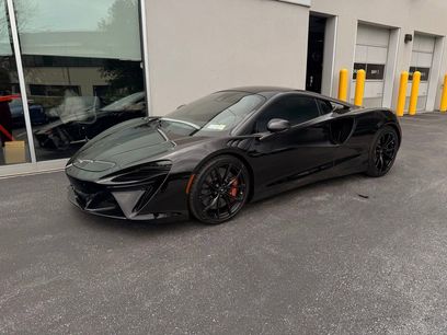 Used 2023 McLaren Artura