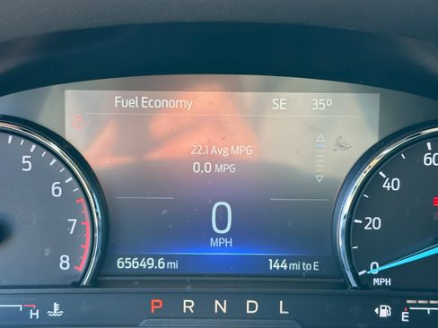 Used 2022 Ford Explorer XLT w/ Class IV Trailer Tow Package image 13