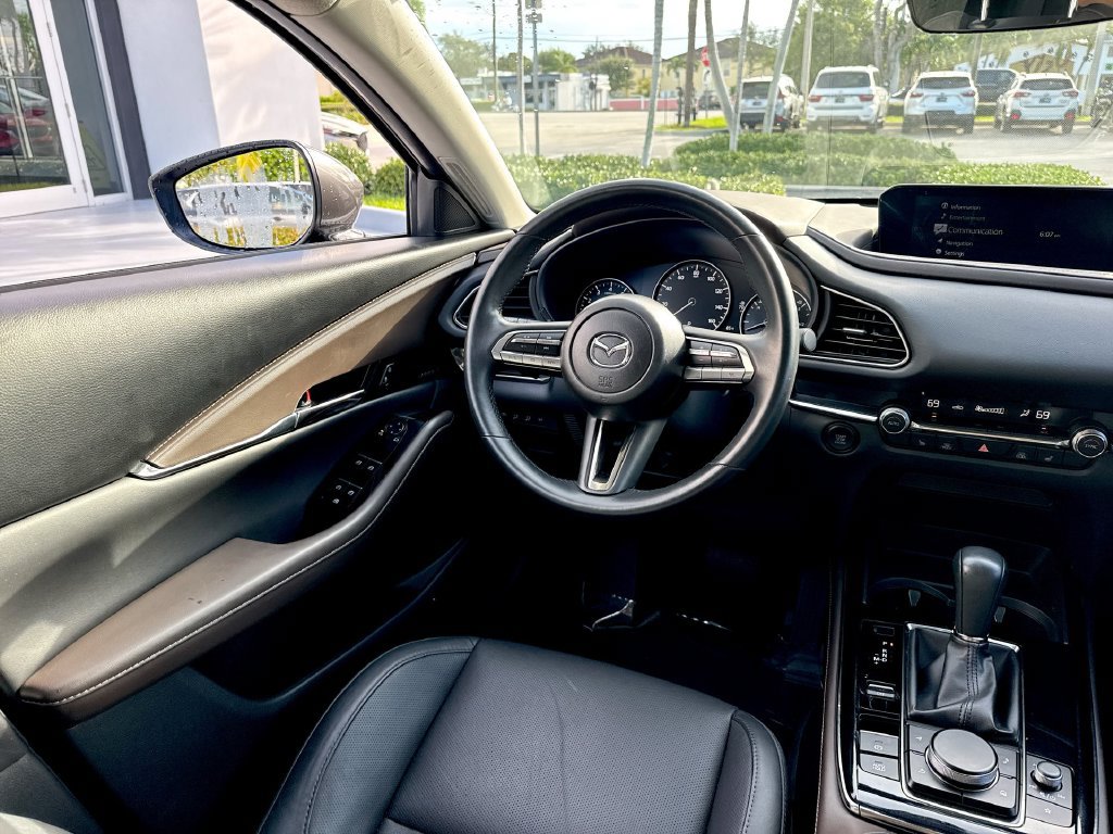 Used 2023 MAZDA CX-30 AWD 2.5 S w/ Premium Package image 21