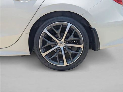 Used 2024 Honda Civic Touring image 22