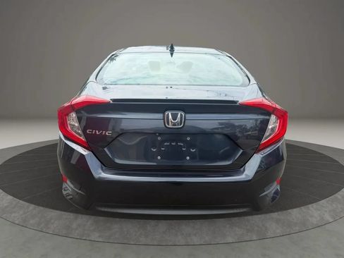 Used 2017 Honda Civic EX-T image 6