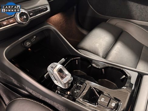 Certified 2025 Volvo XC40 B5 Plus image 14
