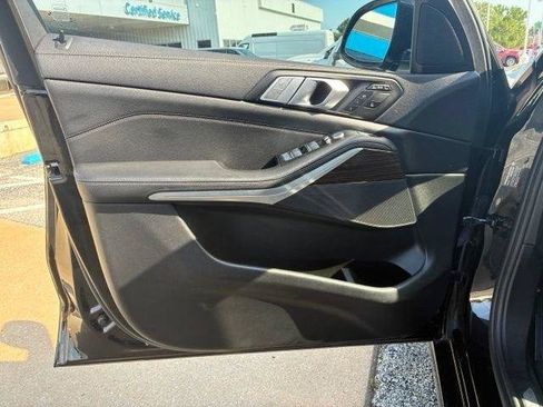 Used 2021 BMW X7 xDrive40i AWD/4WD image 18