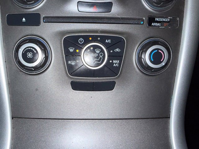 Used 2013 Ford Edge SE FWD image 26