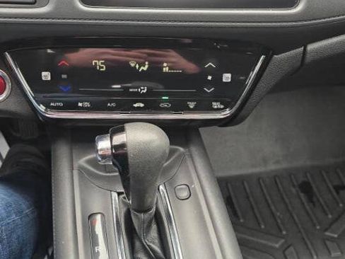 Used 2016 Honda HR-V EX image 22