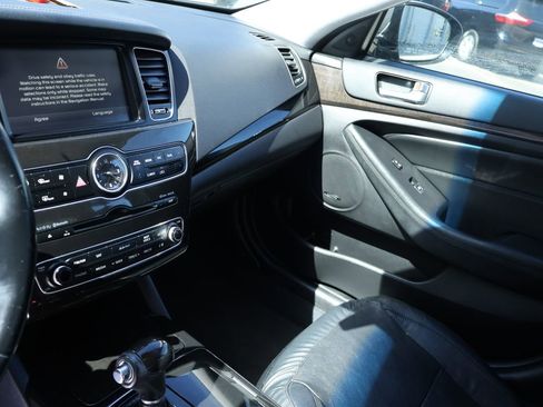 Used 2014 Kia Cadenza Premium FWD image 20