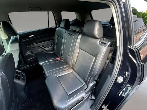 Used 2021 Volkswagen Atlas SE w/ Towing Package AWD/4WD image 19