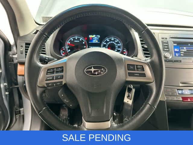 Used 2013 Subaru Outback 2.5i Limited AWD/4WD image 8