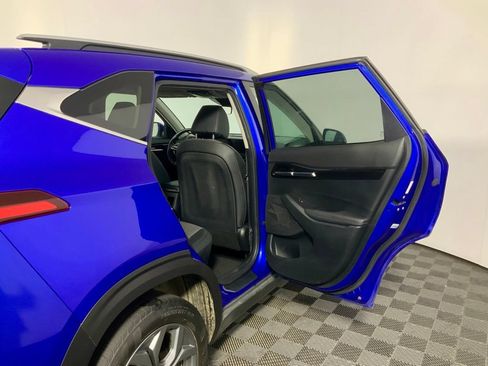 Used 2024 Kia Seltos S AWD/4WD image 32