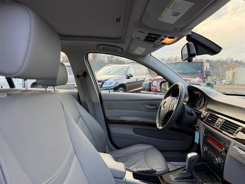 Used 2011 BMW 328i Sedan image 28