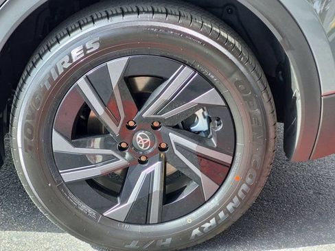 Certified 2026 Toyota C-HR AWD/4WD image 13