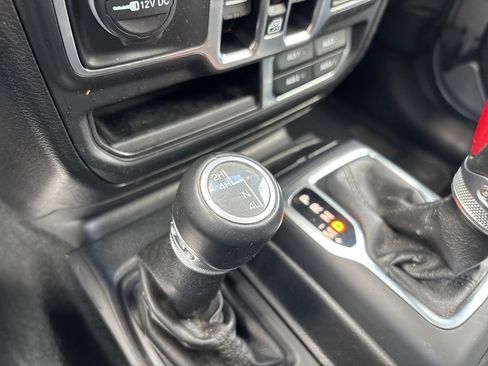 Used 2020 Jeep Wrangler Unlimited Sahara AWD/4WD image 66