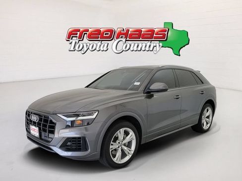 Used 2019 Audi Q8 Premium w/ Convenience Package AWD/4WD image 1