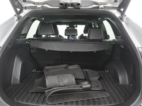 Used 2020 Toyota RAV4 XSE w/ XSE Grade Weather Package AWD/4WD image 9