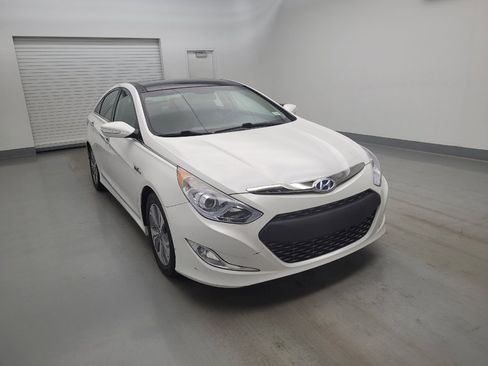 Used 2014 Hyundai Sonata Limited w/ Panoramic Sunroof Package 02 FWD image 13