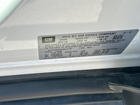 Used 2023 Buick Encore GX Preferred w/ Cold Weather Comfort Package FWD image 32