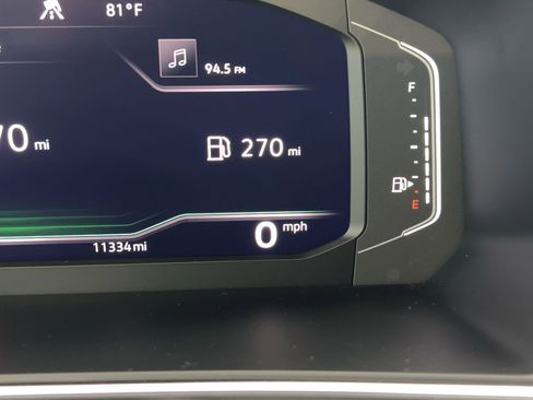 Certified 2023 Volkswagen Tiguan SEL R-Line image 20