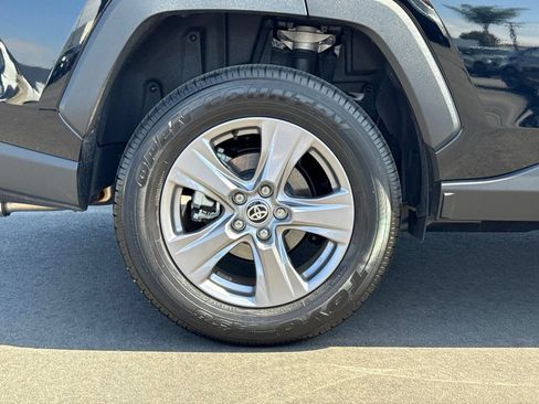 Certified 2025 Toyota RAV4 XLE FWD image 14