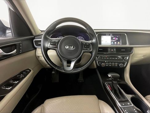 Used 2016 Kia Optima EX w/ Option Group 040 image 9