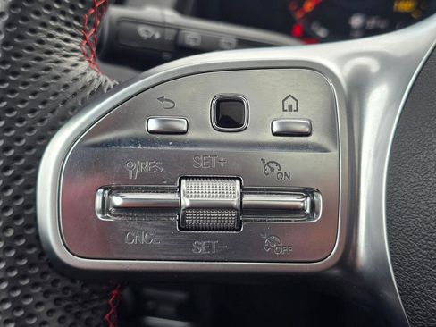 Used 2023 Mercedes-Benz GLB 250 4MATIC w/ AMG Line image 42