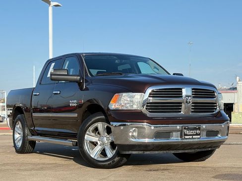 Used 2014 RAM 1500 Lone Star image 2