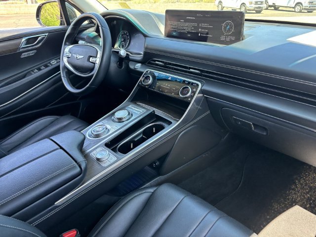 Used 2023 Genesis GV80 2.5T AWD/4WD image 12