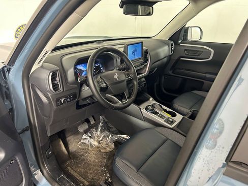 Used 2023 Ford Bronco Sport Outer Banks w/ Tech Package AWD/4WD image 14