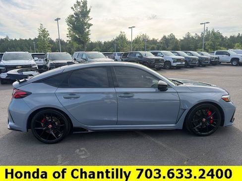 Certified 2025 Honda Civic Type R image 8