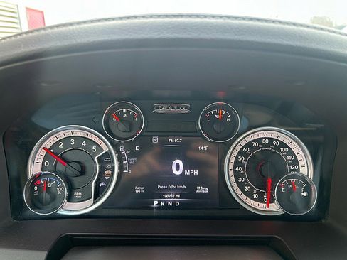 Used 2016 RAM 1500 Laramie w/ Convenience Group image 14