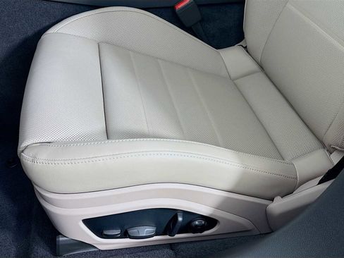 New 2026 Porsche Panamera 4 image 13