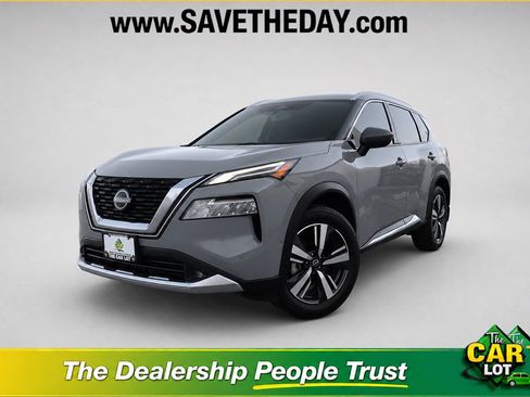 Used 2022 Nissan Rogue Platinum w/ Head-Up Display Package FWD image 1