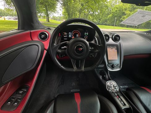 Used 2017 McLaren 570S Coupe RWD image 70