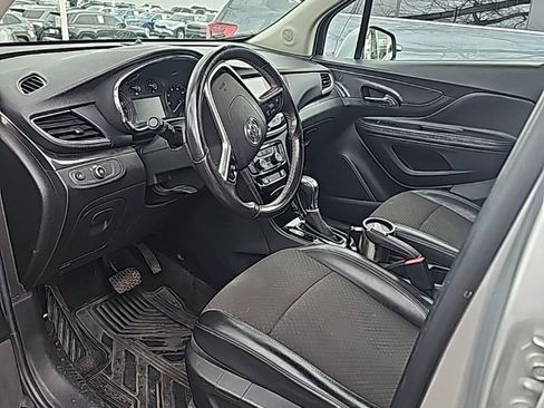 Used 2019 Buick Encore Preferred image 4