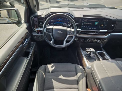 Used 2023 Chevrolet Silverado 1500 LT Trail Boss w/ Protection Package AWD/4WD image 13