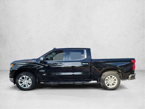Used 2022 Chevrolet Silverado 1500 LTZ w/ LTZ Premium Texas Edition AWD/4WD image 8