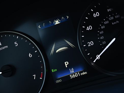 Used 2025 Lexus IS 350 F Sport image 27