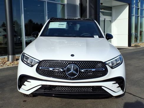 Certified 2026 Mercedes-Benz GLC 300 4MATIC image 9
