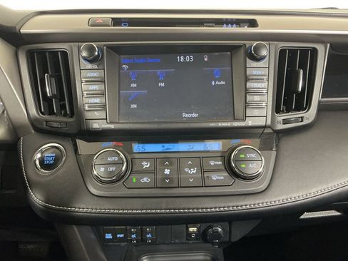 Used 2017 Toyota RAV4 Limited image 11