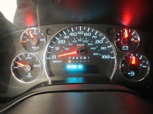 Used 2021 GMC Savana 2500 w/ Driver Convenience Package image 12