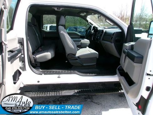 Used 2015 Ford F250 XL w/ Power Equipment Group AWD/4WD image 10