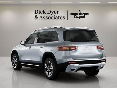 Used 2026 Mercedes-Benz GLB 250 image 17