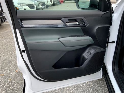 New 2026 GMC Terrain AT4 image 10