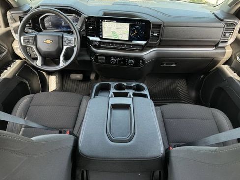Used 2026 Chevrolet Silverado 2500 LT AWD/4WD image 11