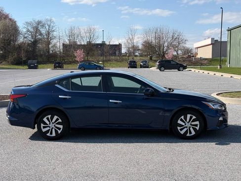 Used 2020 Nissan Altima 2.5 S FWD image 9