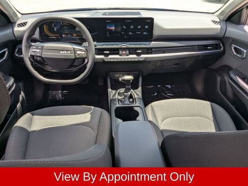 Used 2025 Kia K4 FWD image 22