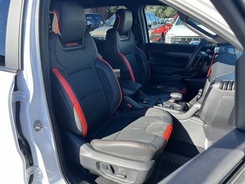 New 2025 Ford Ranger Raptor image 19