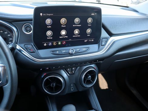 Used 2025 Chevrolet Blazer LT image 22