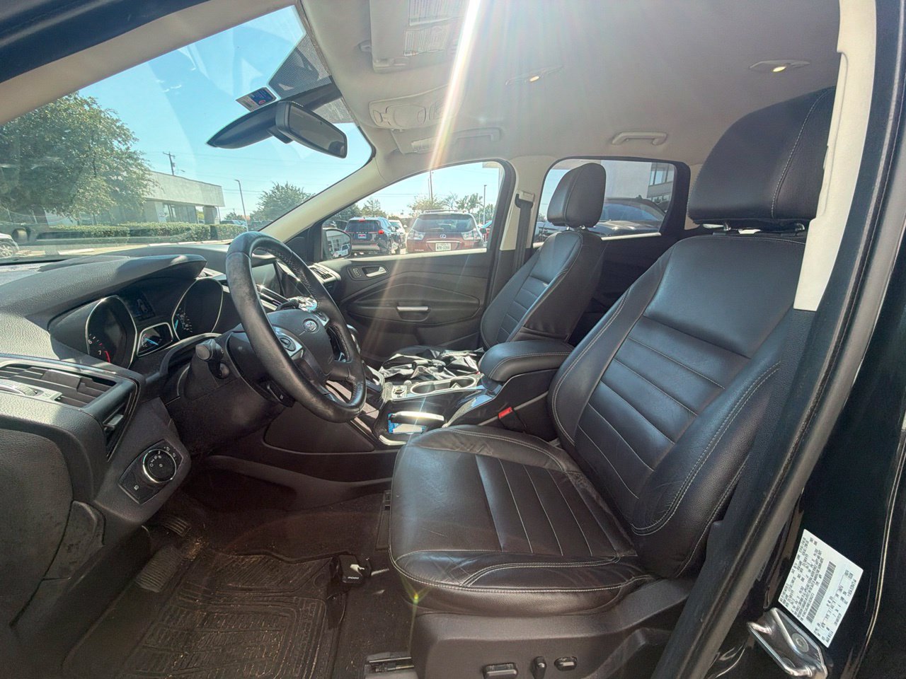 Used 2014 Ford Escape Titanium w/ Equipment Group 401A FWD image 6